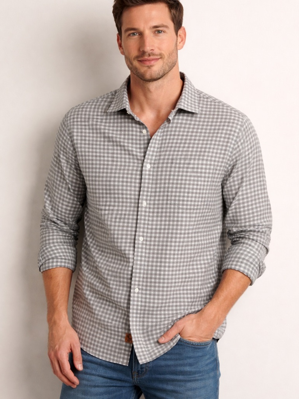 Men's Gray Gingham Long-Sleeve Button-Down Shirt
